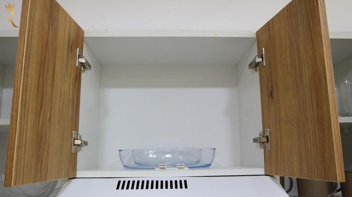 Trendy 2br Masdar Pool And Quick 10 Min To Airport Apartment *